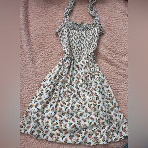 Size medium Pacsun dress could fit a size small perfect